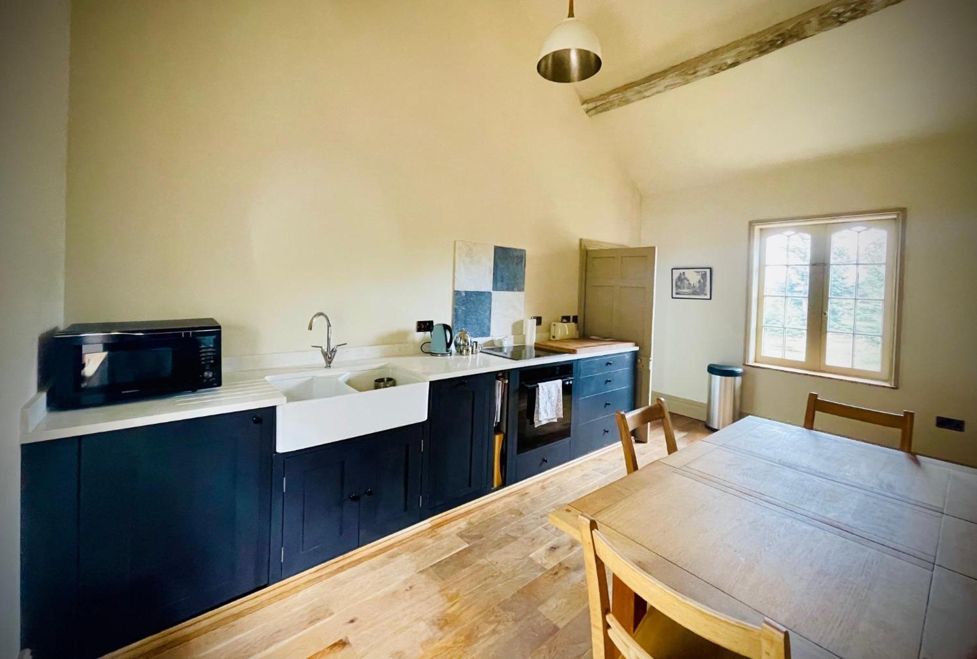 Apartment At Llanerchydol Hall ウェルシュプール エクステリア 写真